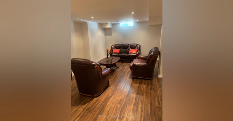 600 York Hill Boulevard, Vaughan, ON, L4J 5L2 - 2