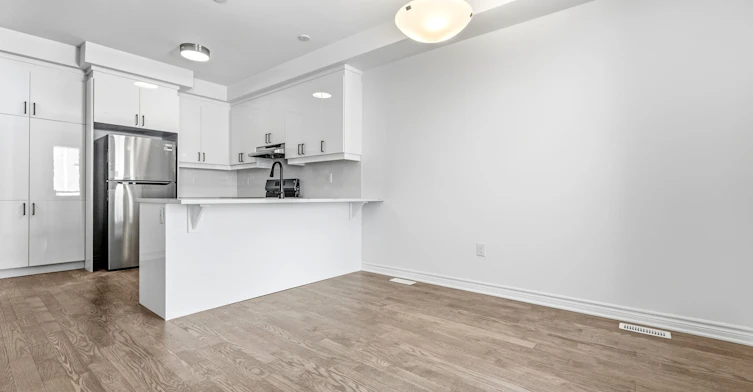 111 Avani Avenue, Markham, ON, L6C 1N3 - 8