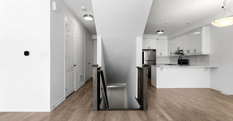 111 Avani Avenue, Markham, ON, L6C 1N3 - 4