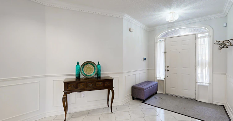 46 Green Ash Crescent, Richmond Hill, ON, L4B 3S1 - 2