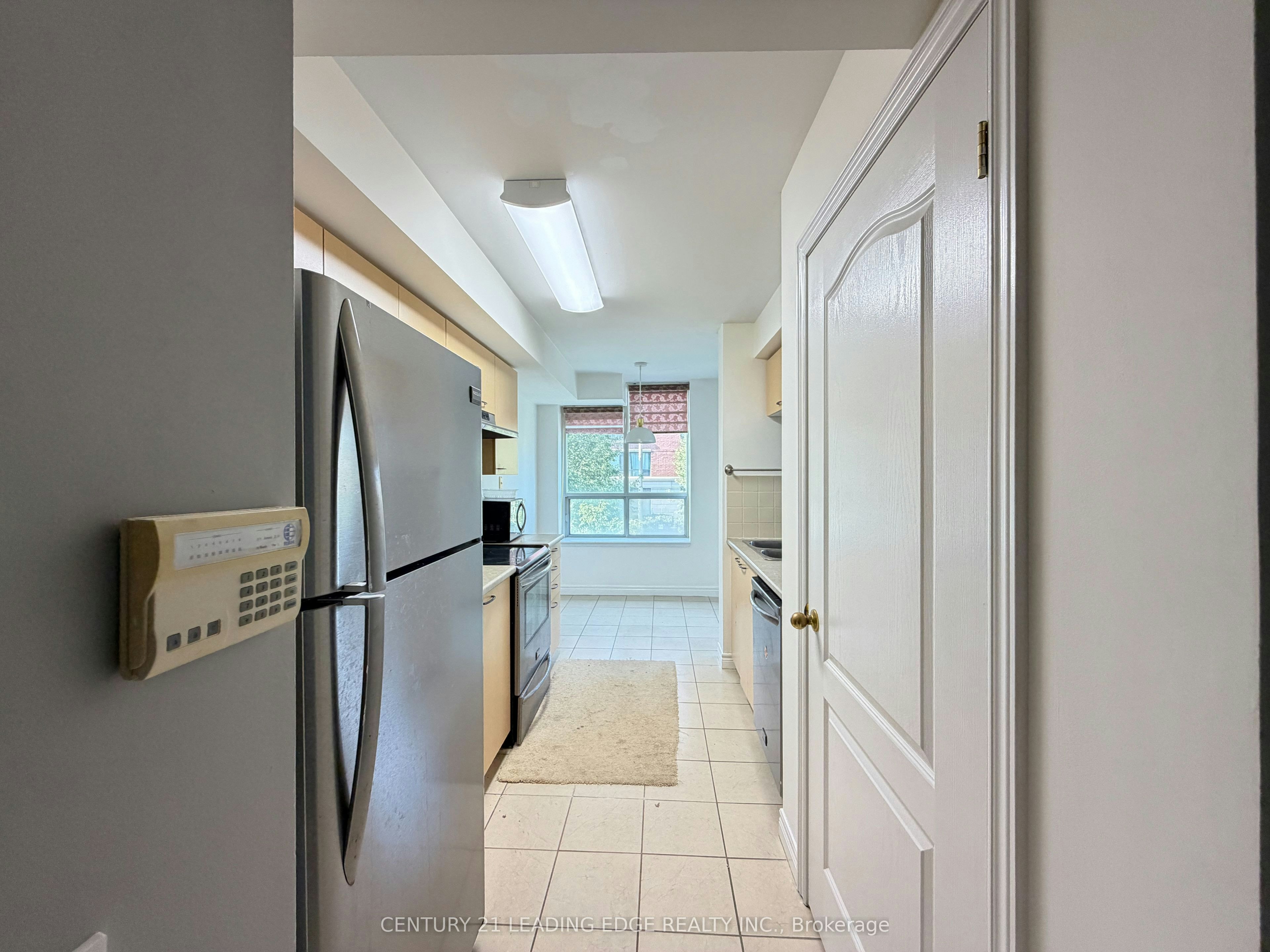 210-25 Times Avenue, Markham, ON, L3T 7X5 - 9