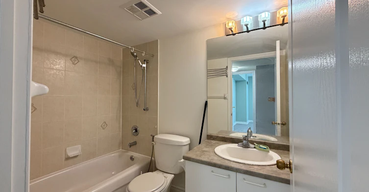 210-25 Times Avenue, Markham, ON, L3T 7X5 - 23