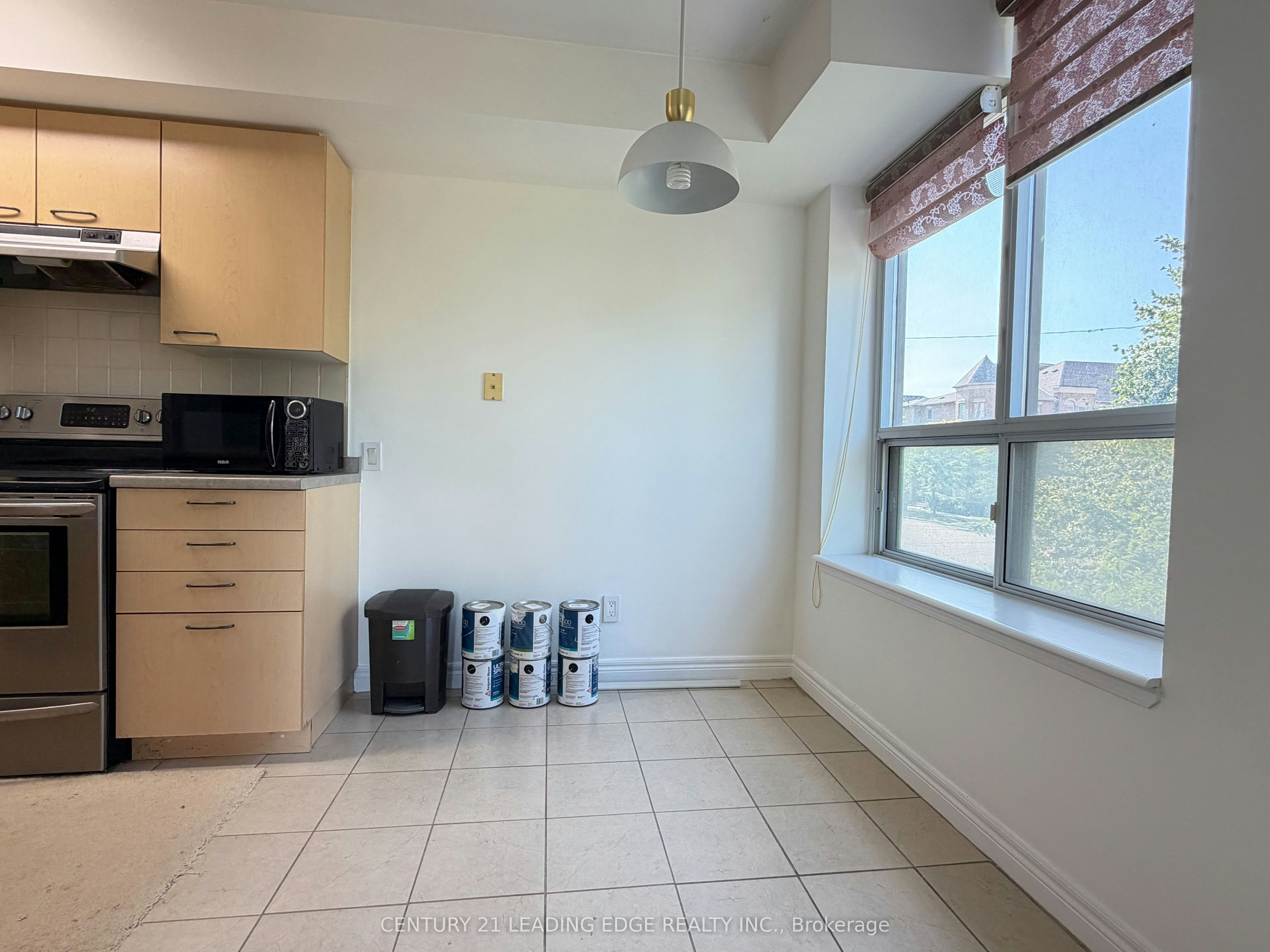 210-25 Times Avenue, Markham, ON, L3T 7X5 - 13
