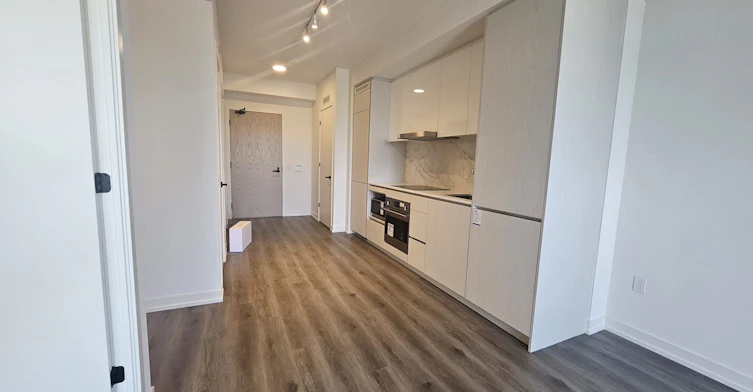 316-28 Interchange Way, Vaughan, ON, L4K 0P8 - 5