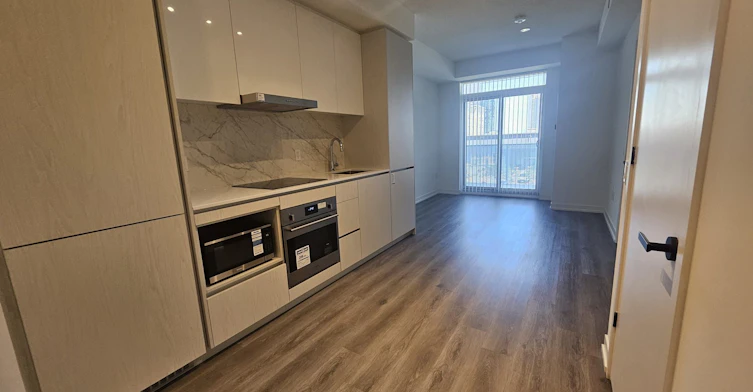 316-28 Interchange Way, Vaughan, ON, L4K 0P8 - 10