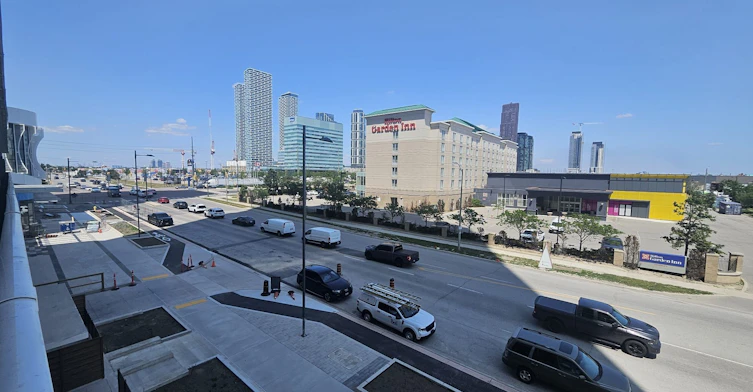 316-28 Interchange Way, Vaughan, ON, L4K 0P8 - 4