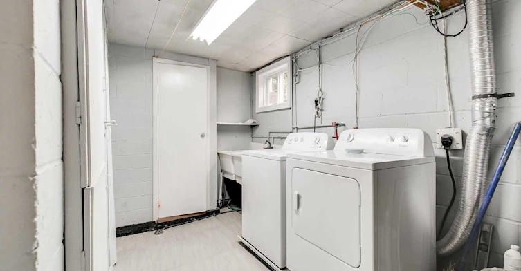27 Highland Park, Markham, ON, L3T 1B2 - 22