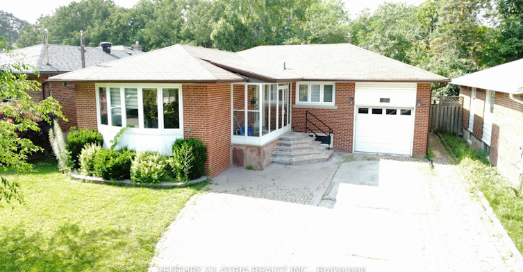 243 Harrygan Crescent, Richmond Hill, ON, L4C 4J2