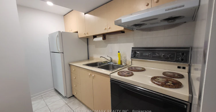 75 Maitland Drive, Markham, ON, L3R 4T6 - 6