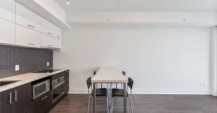 917-8081 Birchmount Road E, Markham, ON, L6G 0G5 - 14