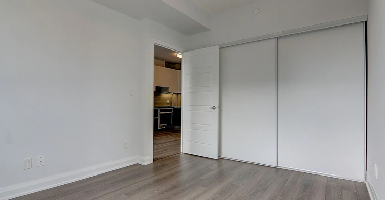 506-25 Water Walk Drive, Markham, ON, L6G 0G3 - 10