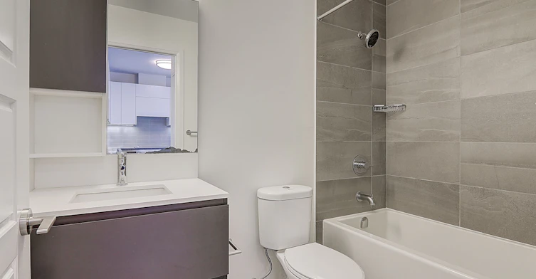 506-25 Water Walk Drive, Markham, ON, L6G 0G3 - 17