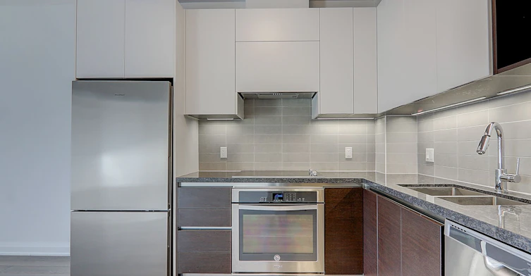 506-25 Water Walk Drive, Markham, ON, L6G 0G3 - 3