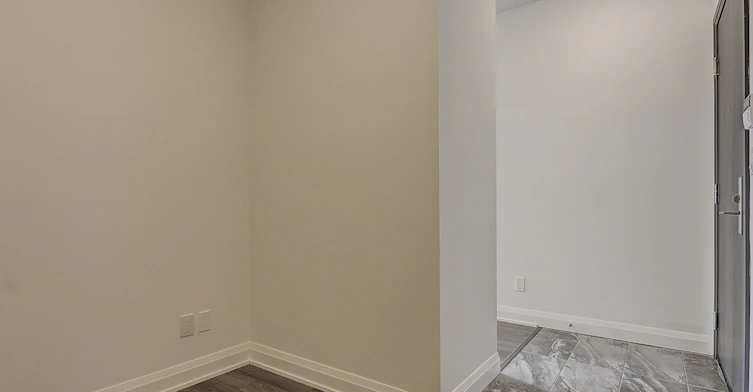 506-25 Water Walk Drive, Markham, ON, L6G 0G3 - 16
