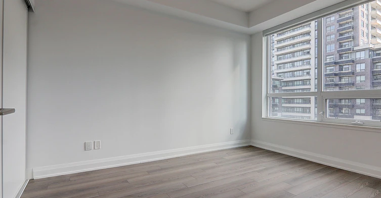506-25 Water Walk Drive, Markham, ON, L6G 0G3 - 11