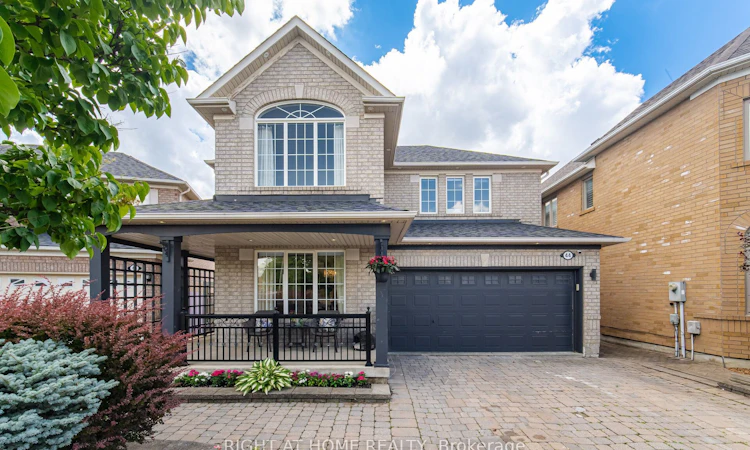44 Crew Crescent