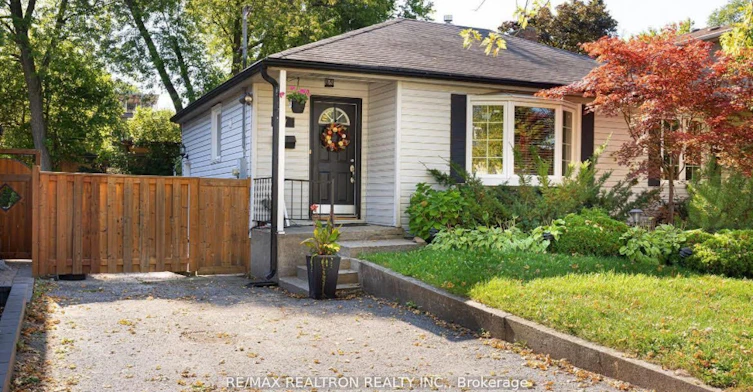 77 Highland Park Boulevard, Markham, ON, L3T 1B6