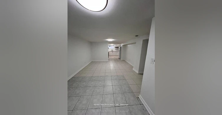 77 Highland Park Boulevard, Markham, ON, L3T 1B6 - 3