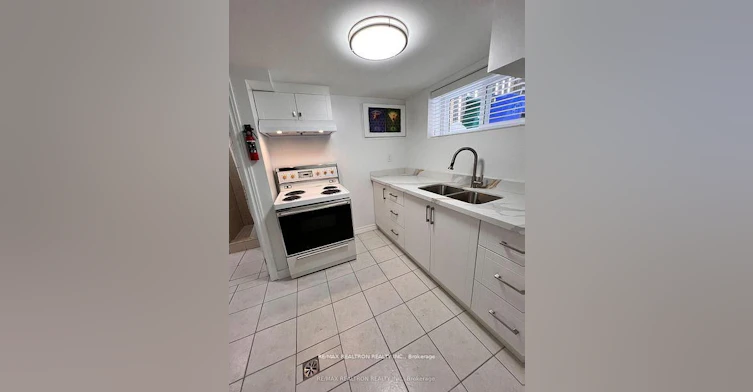 77 Highland Park Boulevard, Markham, ON, L3T 1B6 - 5