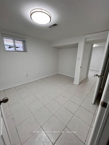 77 Highland Park Boulevard, Markham, ON, L3T 1B6 - 7