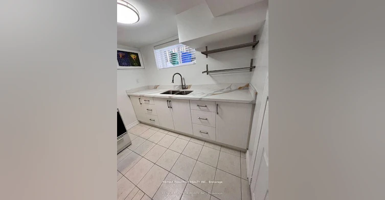 77 Highland Park Boulevard, Markham, ON, L3T 1B6 - 4