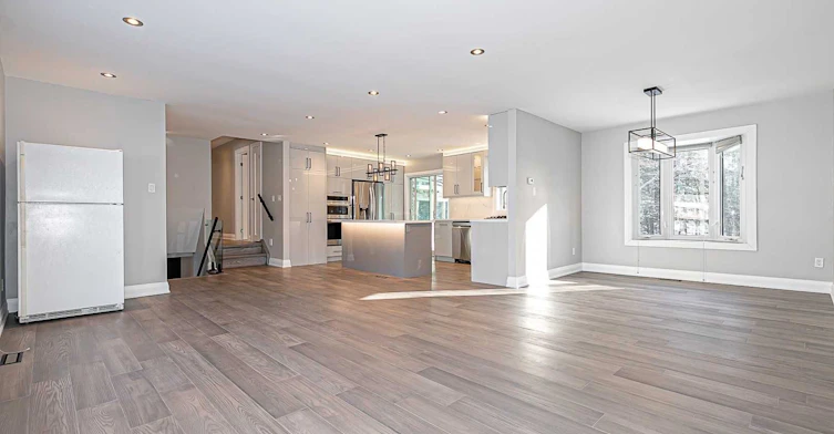 23 Tall Pines Trail, East Gwillimbury, ON, L9N 1J5 - 6