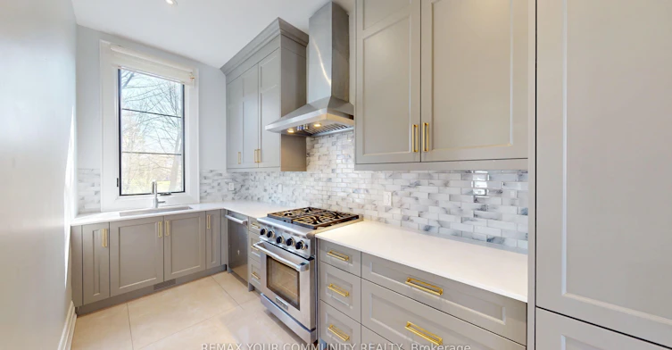 19 Blyth Street, Richmond Hill, ON, L4E 2Y2 - 18