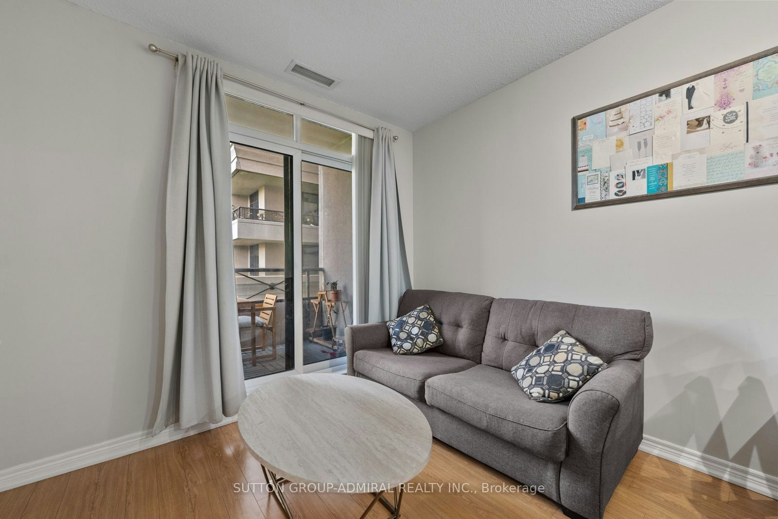 215-9255 Jane Street, Vaughan, ON, L6A 0K1 - 11