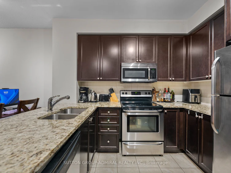 215-9255 Jane Street, Vaughan, ON, L6A 0K1 - 7
