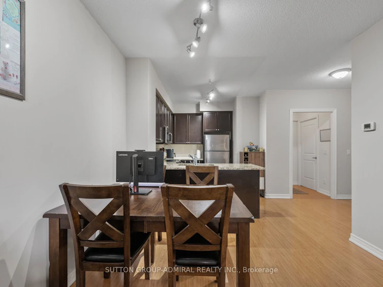 215-9255 Jane Street, Vaughan, ON, L6A 0K1 - 13