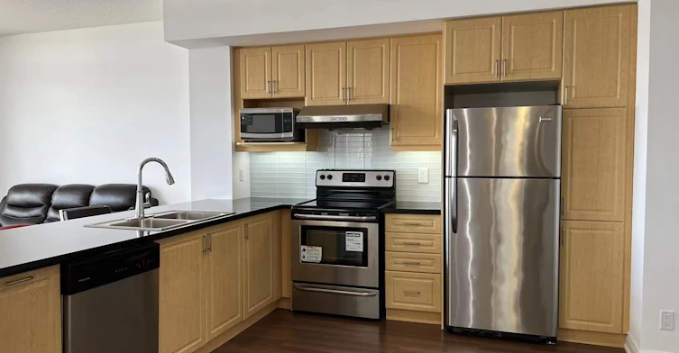 1005-89 South Town Center Boulevard, Markham, ON, L6G 0E8 - 5