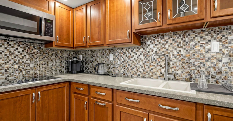 BASEMENT UNIT 1-307 Alex Doner Drive N, Newmarket, ON, L3X 1G5 - 16