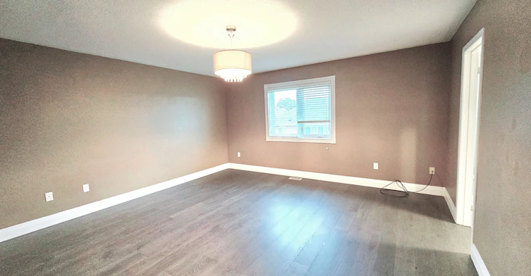 188 Wainscot Avenue, Newmarket, ON, L3X 2X4 - 11