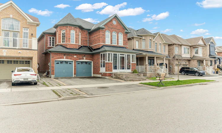 62 Creekland Avenue