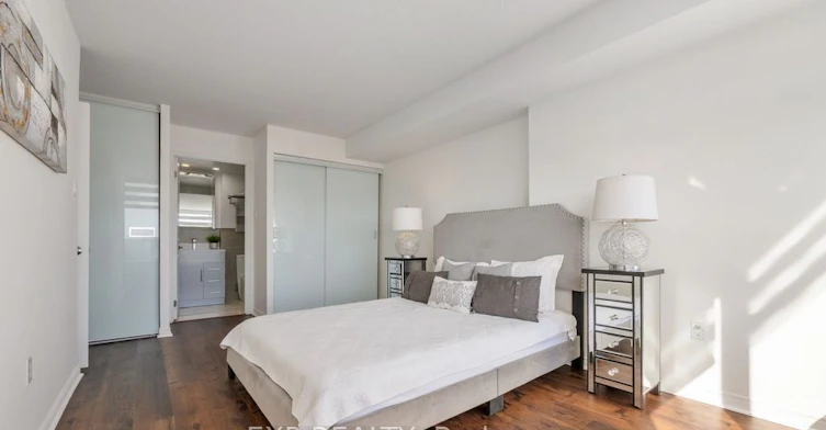 1709-7250 Yonge Street, Vaughan, ON, L4J 7X1 - 11
