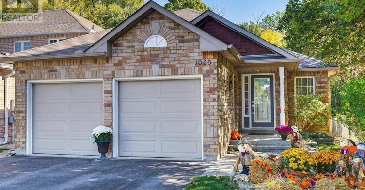 1069 Corrie Street, Innisfil, ON, L9S 1T7