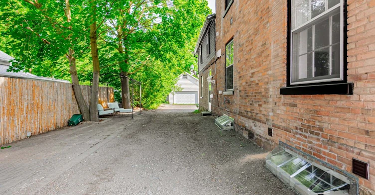 2-457 D'arcy Street, Newmarket, ON, L3Y 1M9 - 27