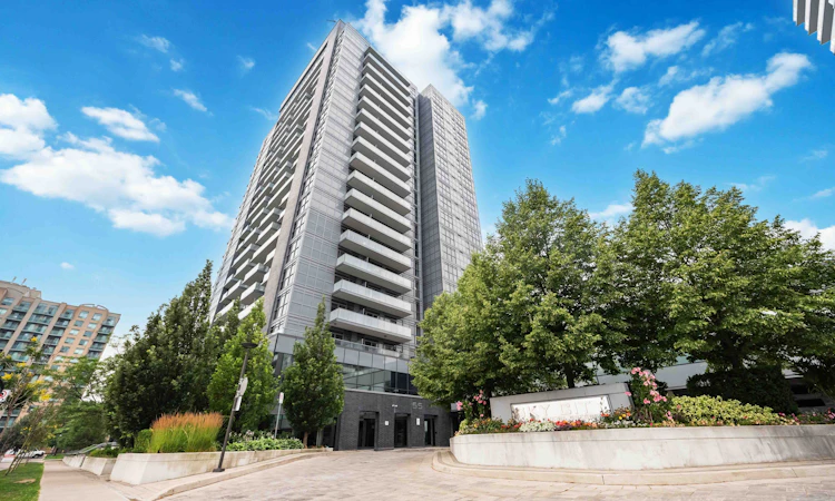 1904-55 Oneida Crescent