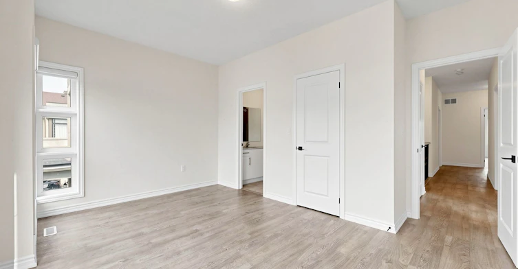 105 Halldorson Avenue, Aurora, ON, L4G 7B6 - 35