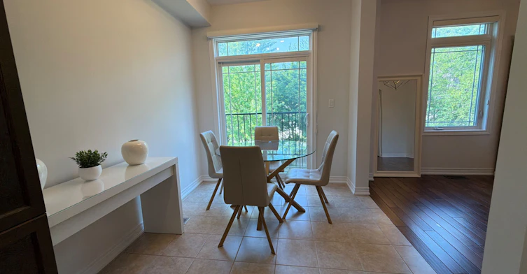 102 Lake Avenue, Richmond Hill, ON, L4E 3G6 - 8