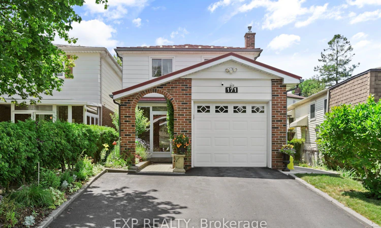 171 Simonston Boulevard