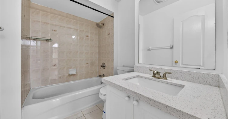 29 River Forest Street W, Markham, ON, L3S 4H4 - 30