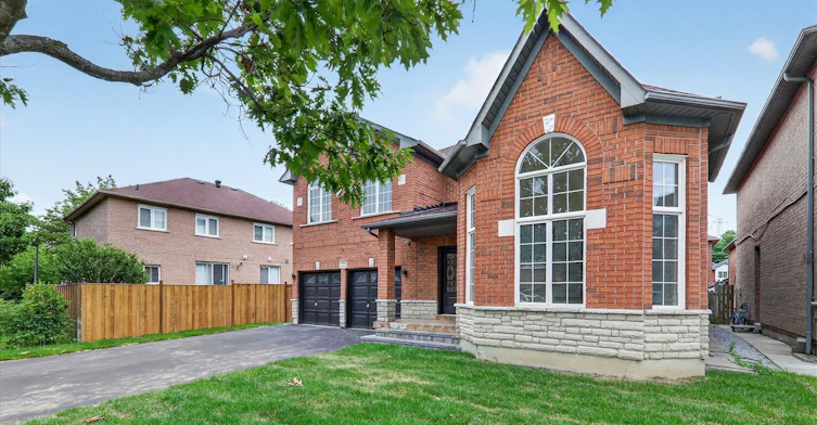 29 River Forest Street W, Markham, ON, L3S 4H4 - 3