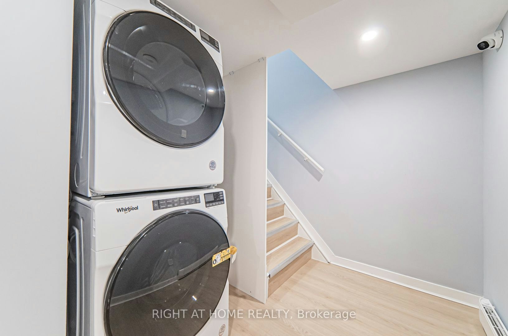 MAIN-250 Beechy Drive, Richmond Hill, ON, L4C 2X7 - 13