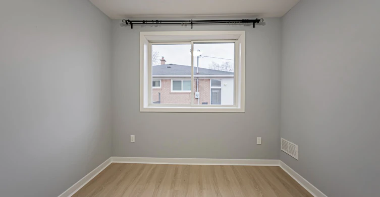 MAIN-250 Beechy Drive, Richmond Hill, ON, L4C 2X7 - 7