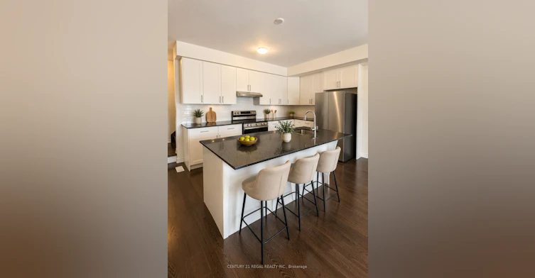 30 Gunton Street, Aurora, ON, L4G 7B6 - 7