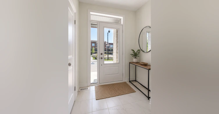 30 Gunton Street, Aurora, ON, L4G 7B6 - 3