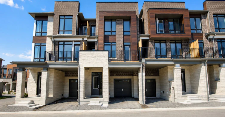 30 Gunton Street, Aurora, ON, L4G 7B6