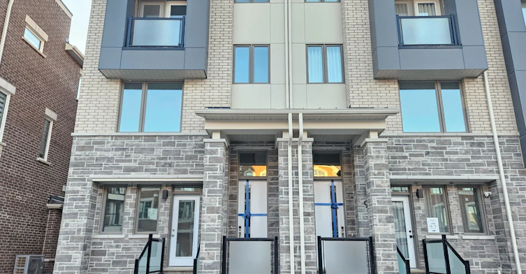 92 Avani Avenue, Markham, ON, L6C 3S6 - 2