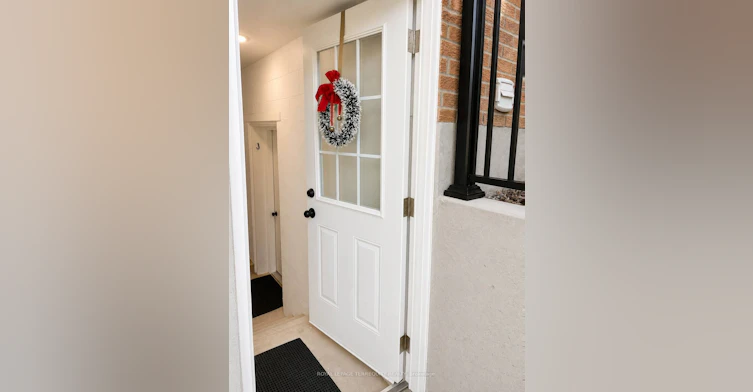 Lower Level-42 Portland Cres Crescent, Newmarket, ON, L3Y 6A5 - 3